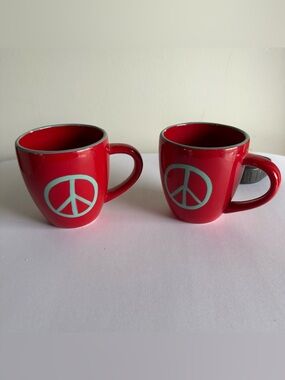 Sundance Catalog Peace Sign
Mugs. Set of 2